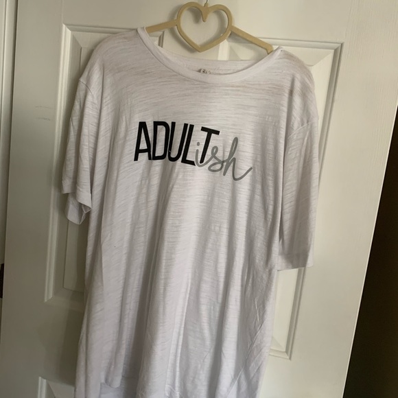 Graphic Tee - Picture 3 of 4